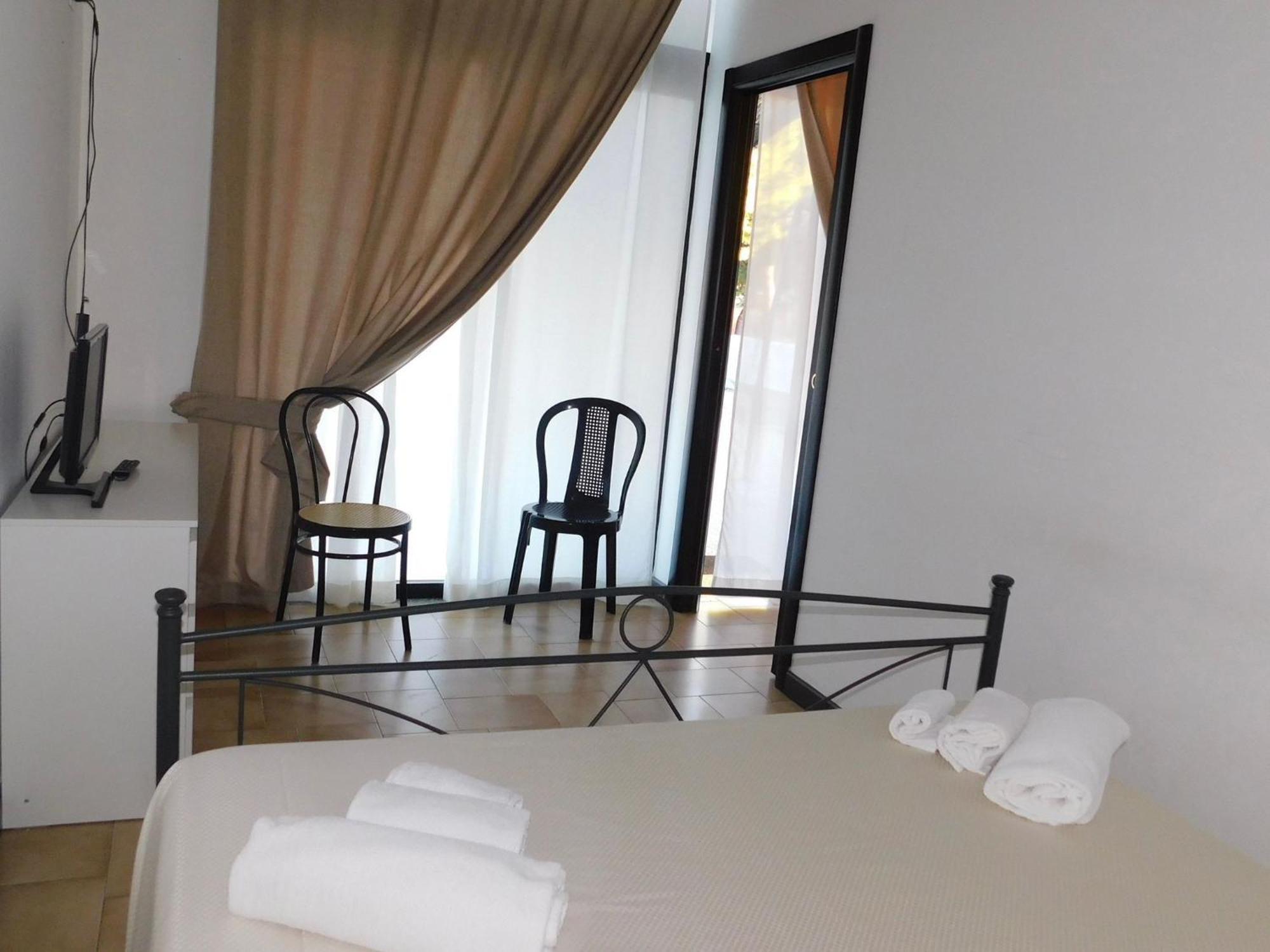 Venti Di Mare Hotel โมโนโปลี ภายนอก รูปภาพ